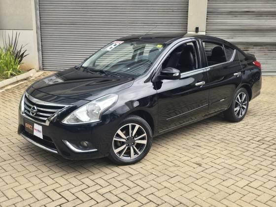 NISSAN VERSA 1.6 16V FLEXSTART UNIQUE 4P XTRONIC NISSAN VERSA 1.6 16V FLEXSTART UNIQUE 4P XTRONIC